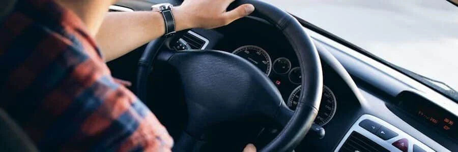 Steering rack leaking oil: what you can do yourself