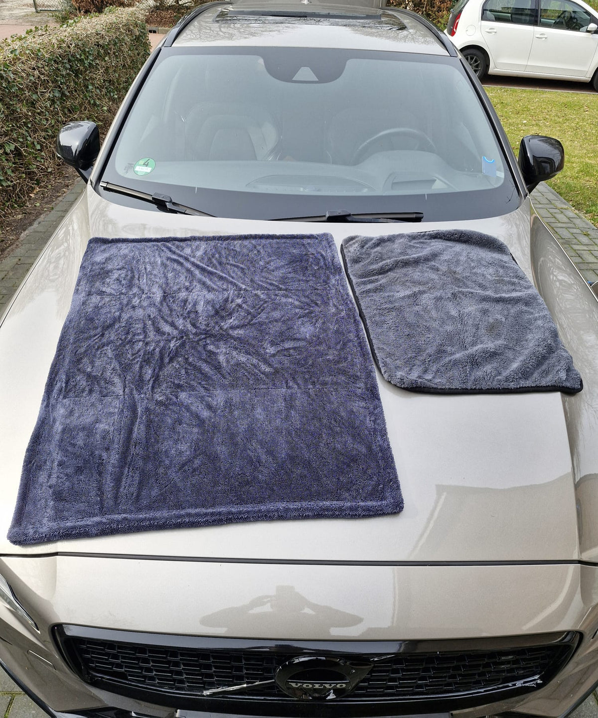 Velorest Premium Drying Towel XXL | 1100 GSM | 90x70cm 4